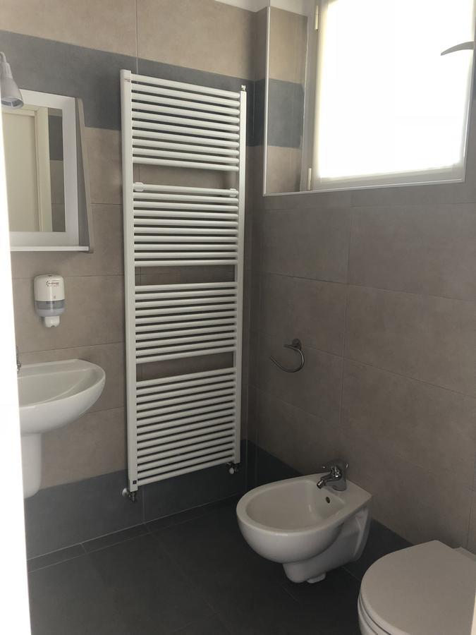Cascina Monte Diviso Vandrehjem Gallarate Eksteriør billede
