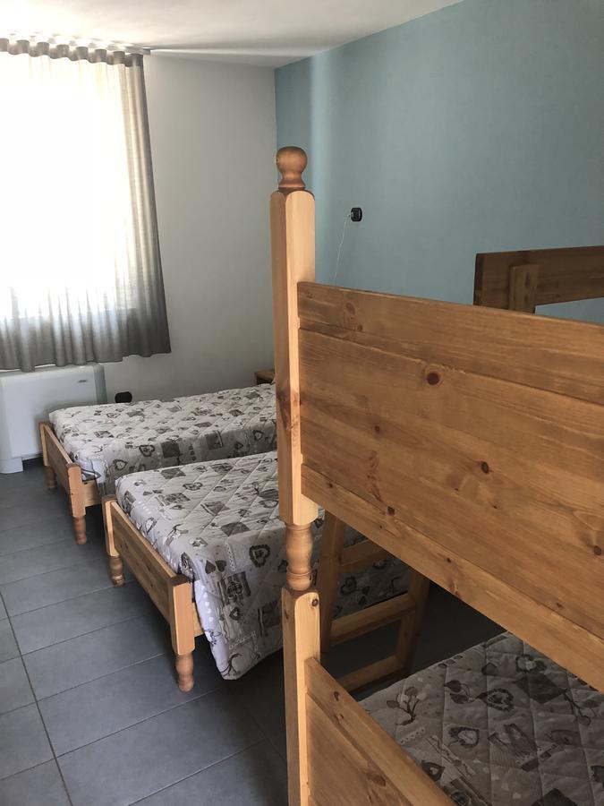 Cascina Monte Diviso Vandrehjem Gallarate Eksteriør billede